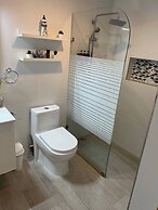 Beachfront Apartment Marbella, Juandolio
