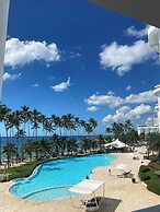 Beachfront Apartment Marbella, Juandolio