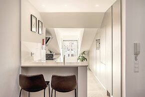 S O Bento Modern by Homing