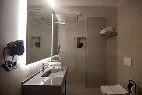 White Hill Hotel Spa & Conference