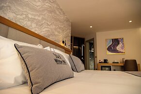 White Hill Hotel Spa & Conference