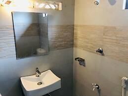 CASTILE INN