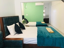 CASTILE INN