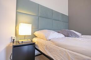 Spacious 1BR Apt Near Danube