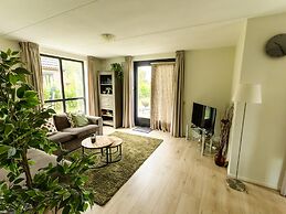Peaceful Bungalow Near Forest Edge