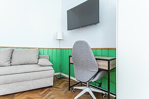 3BR Apt 15 Min from Landstraße Hub