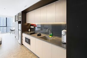 Scarletz Suites