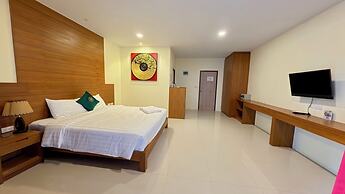Baan Phu Chalong Place
