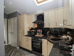 32 Grasmere