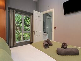 32 Grasmere