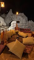 Rose Moon Cave