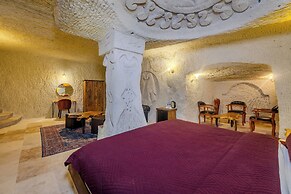 Rose Moon Cave