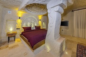 Rose Moon Cave