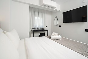 TOWER 15 Suites