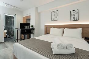 TOWER 15 Suites