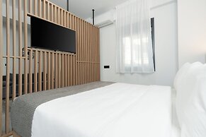 TOWER 15 Suites