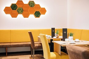 APIPURA hotel rinner