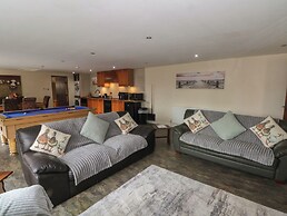 Pompian Lodge