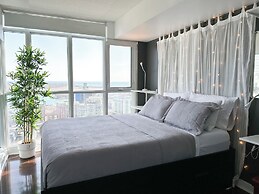 Lux Lakeview Suite CNTower Free Parking