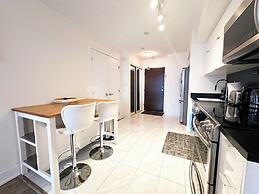 Lux Lakeview Suite CNTower Free Parking