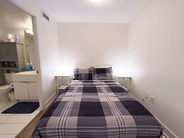 Lux Lakeview Suite CNTower Free Parking