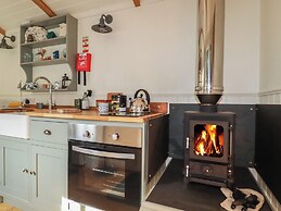 Hilbre Shepherd Hut