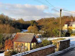 Kingfisher Cottage