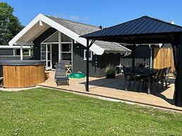 5 Star Holiday Home in Assens