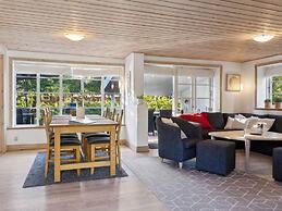 5 Star Holiday Home in Saeby