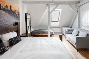 Apartment & Parking