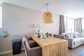Sea View Apartment