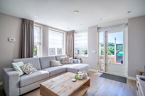 Sea View Apartment