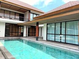 Cana Villa Jimbaran