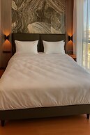 Positive Hotel