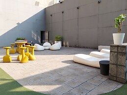 Punto Alameda Apartments