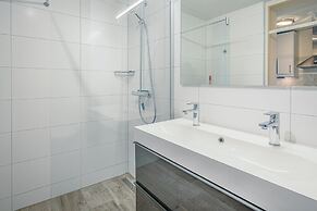 2-person Island-sea View Studio Apartment