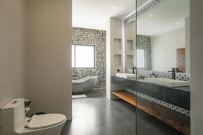 Villa MJ Modern 4BR with Pool & Rooftop