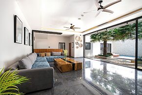 Villa MJ Modern 4BR with Pool & Rooftop