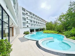 1BR 5Min Walk to BeachPool&Gym C243