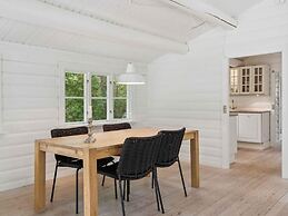 4 Star Holiday Home in Dronningmolle