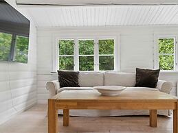 4 Star Holiday Home in Dronningmolle