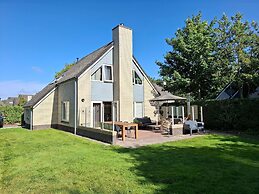 Charming Villa Near the sea and Forest