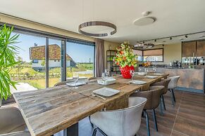 Modern, Luxurious and Sustainable Nature Villa