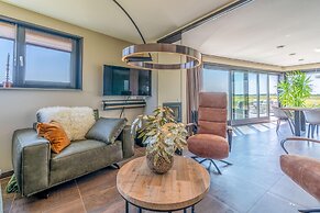 Modern, Luxurious and Sustainable Nature Villa