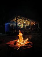 Marine Bay Glamping Beach Resort