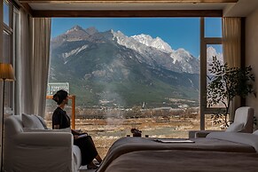 Lijiang Tennessee farmhouse hotel