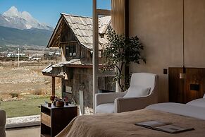 Lijiang Tennessee farmhouse hotel