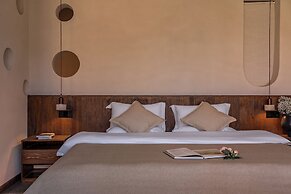 Lijiang Tennessee farmhouse hotel