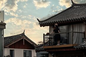 Lijiang Tennessee farmhouse hotel