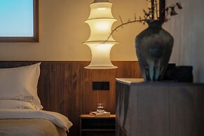 Lijiang Tennessee farmhouse hotel